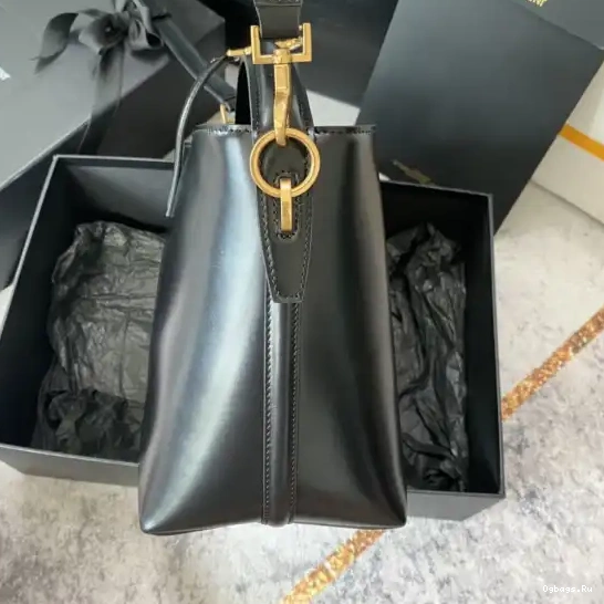 YSL SMALL BAG-17*20*13CM LE  37 0610